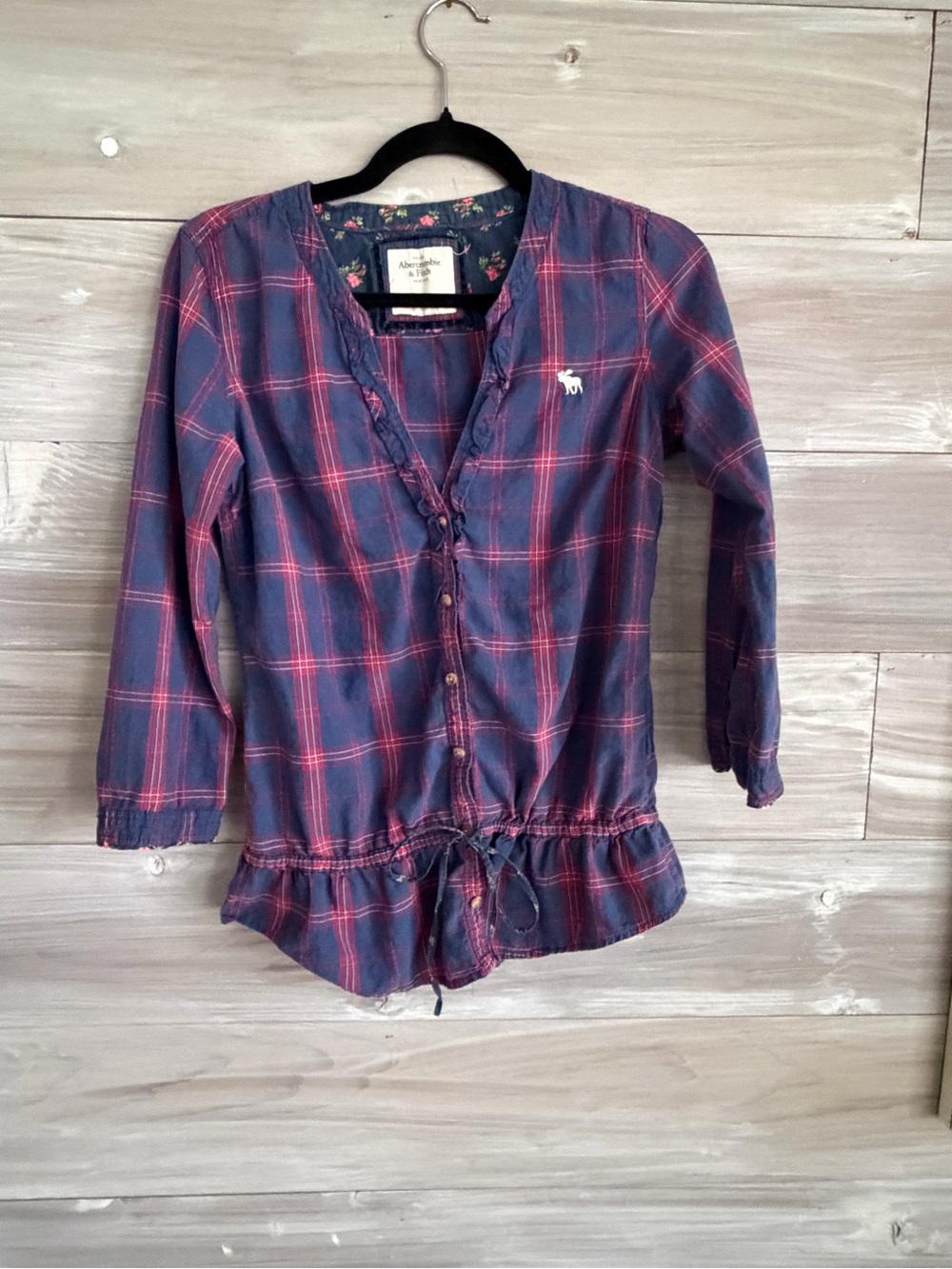 Abercrombie & Fitch Vintage womens ruffle Button-Front Top